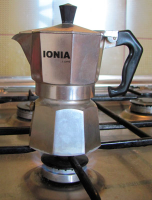 Как варить кофе с помощью кофеварки гейзерного типа